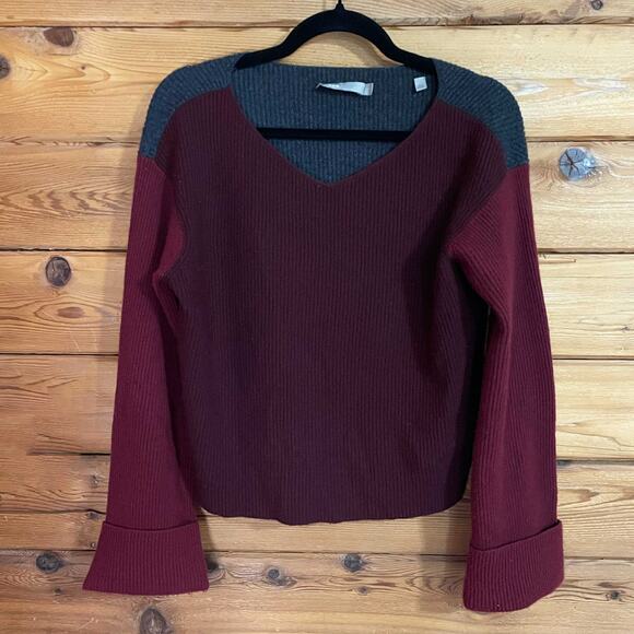 Vince Colorblock 100% Cashmere Pullover Size Small - Picture 1 of 6